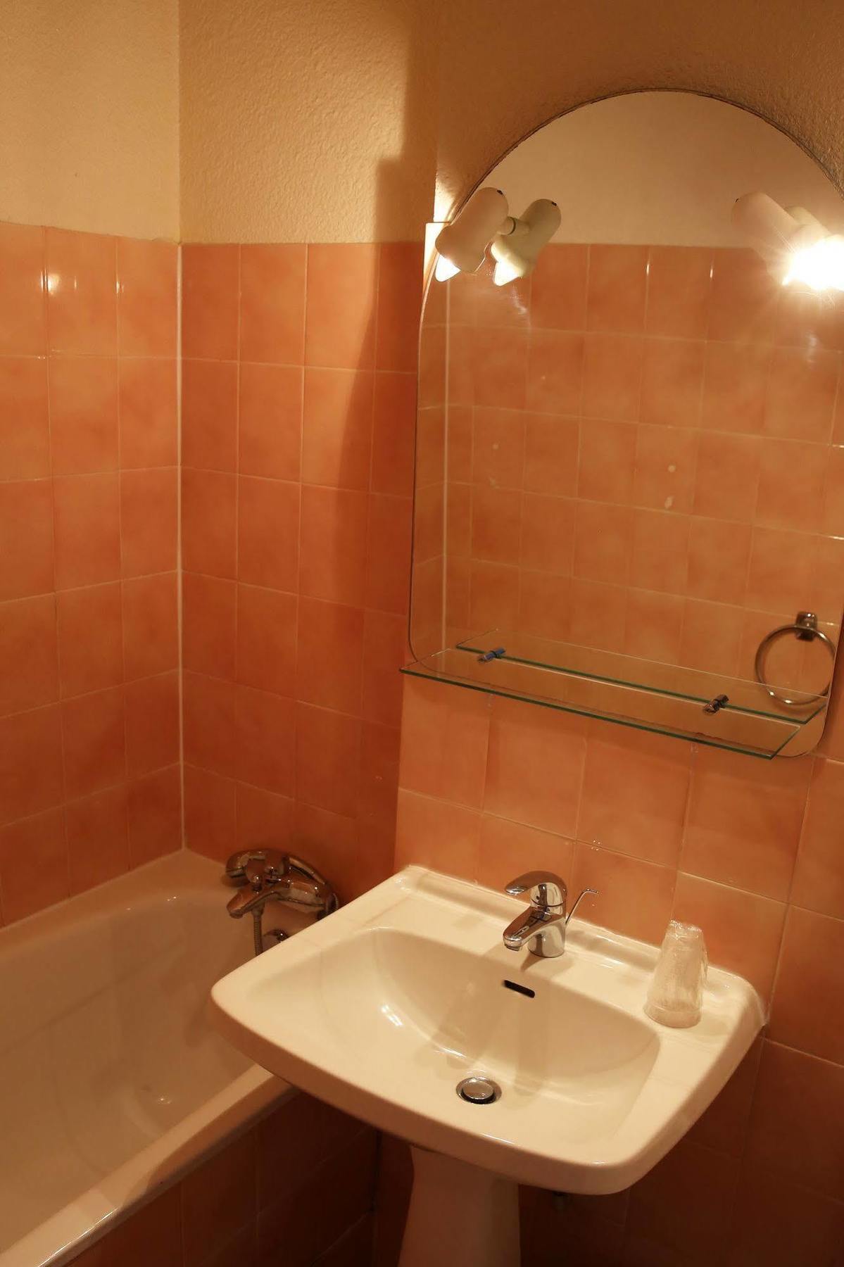 L'Oyat Hotel Lacanau Ngoại thất bức ảnh